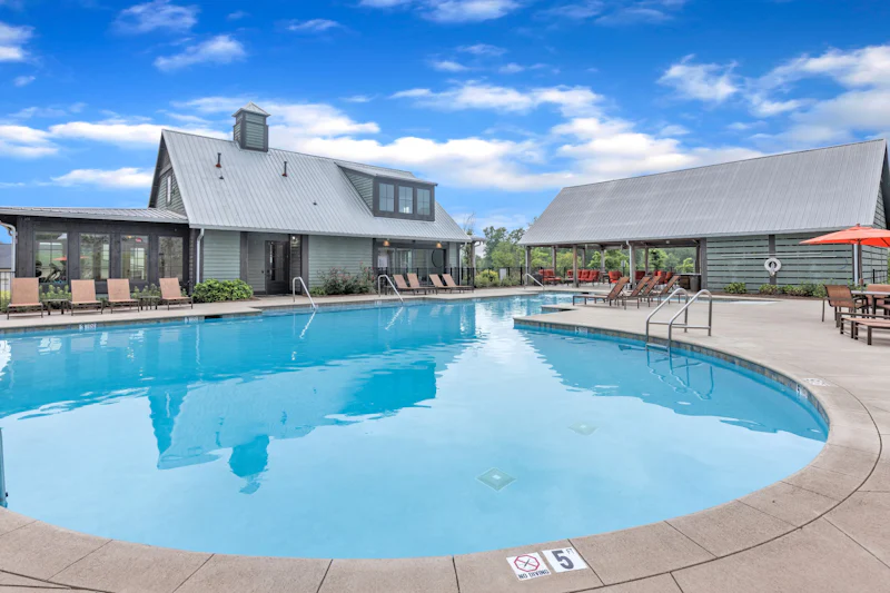 Woodward Oaks Pool