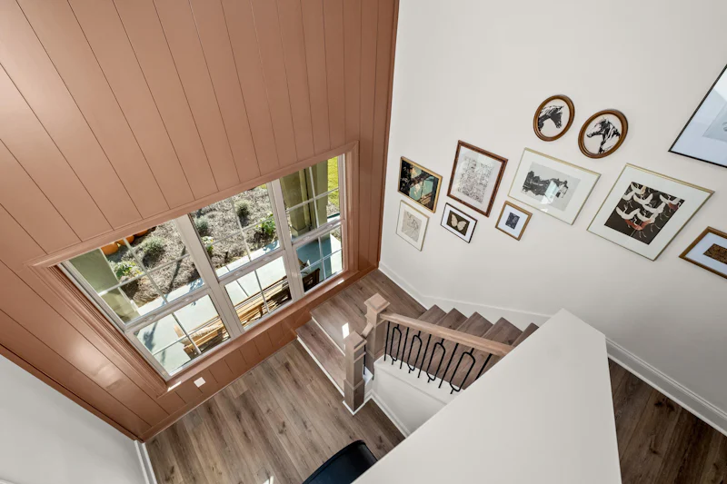 Gallery Photo 8