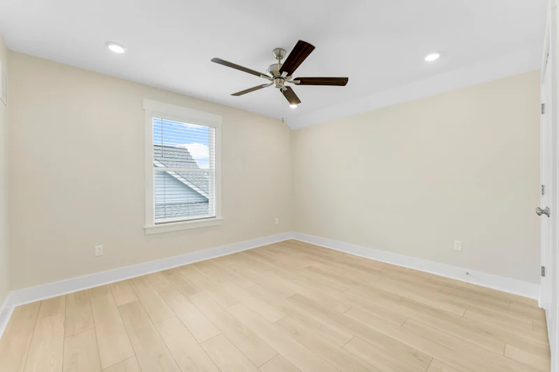 Gallery Photo 33