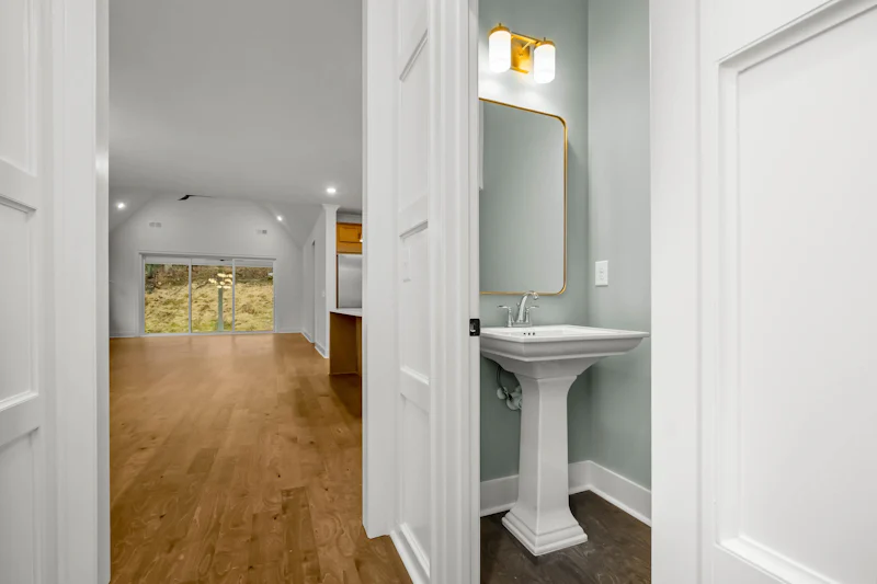 Gallery Photo 15