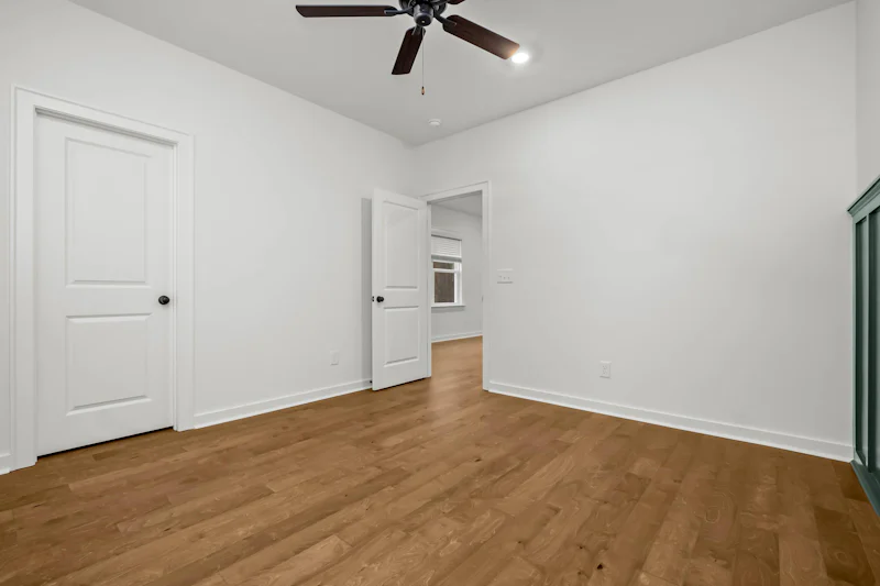 Gallery Photo 38