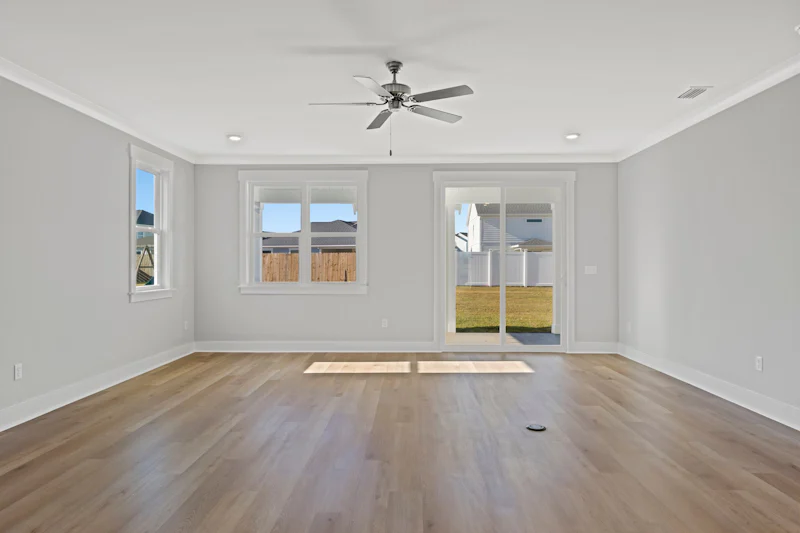 Gallery Photo 15