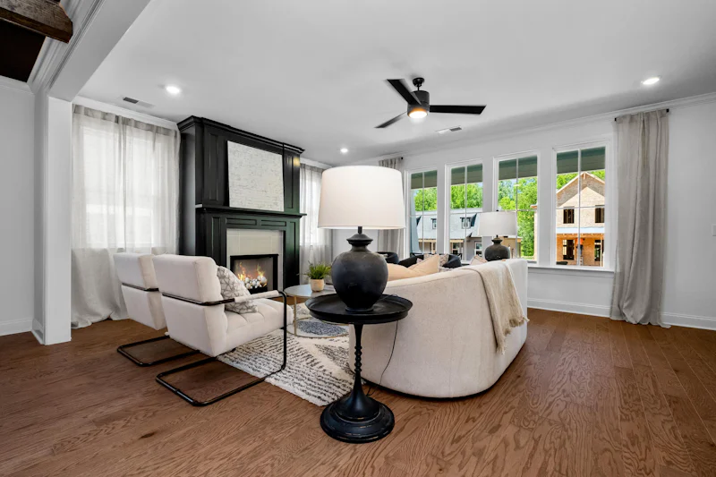 Gallery Photo 10