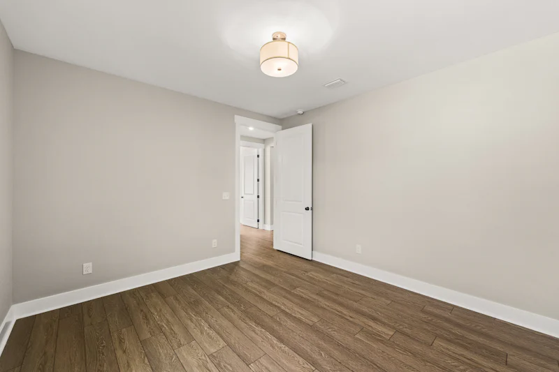 Gallery Photo 11