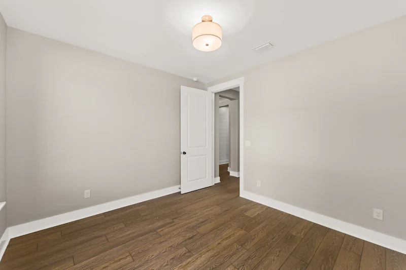Gallery Photo 10